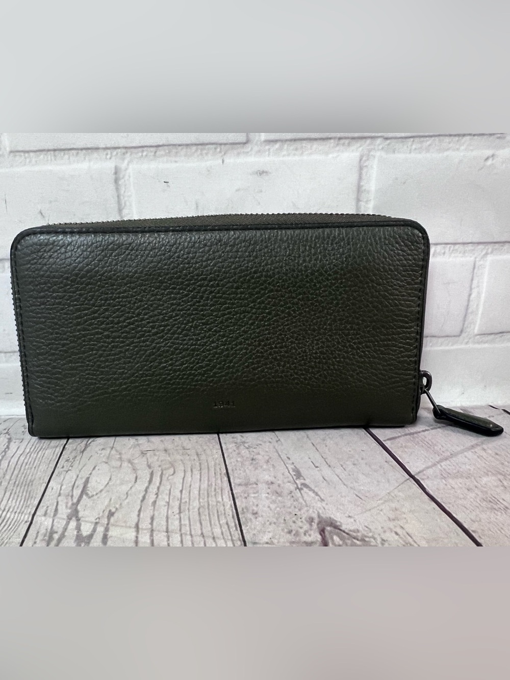 Coach 1941 Dark Green Glove Tanned Leather Zip Around Wallet 86870